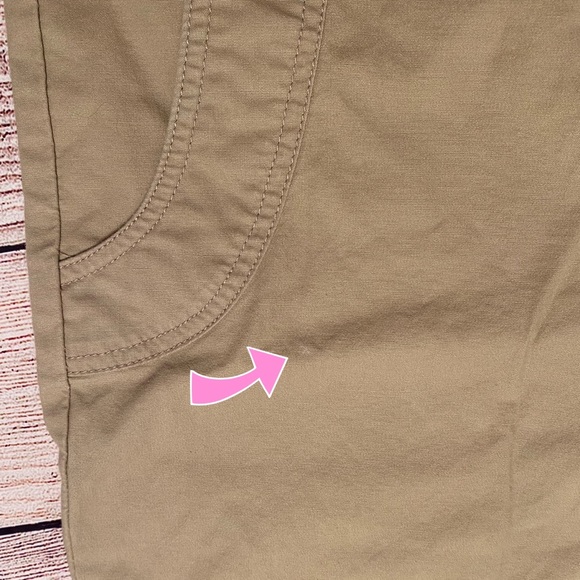 Dockers Khaki Mid Rise Curvy Capris - Picture 5 of 10
